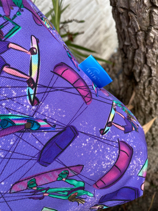 Beach Tote Bag with Gusset kitesurfer Girl Jumping - Purple